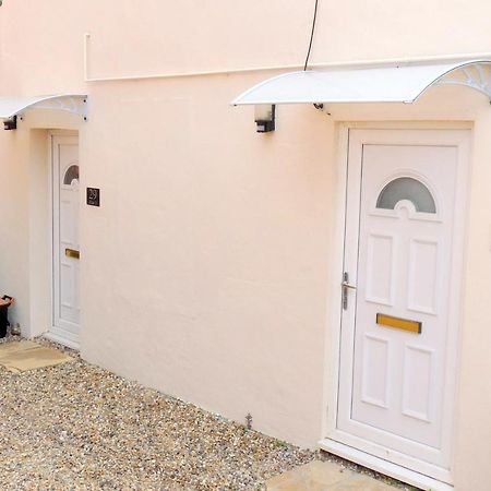 Bassett Flat With 2 Bedrooms And Superfast Wi-Fi Sittingbourne Buitenkant foto