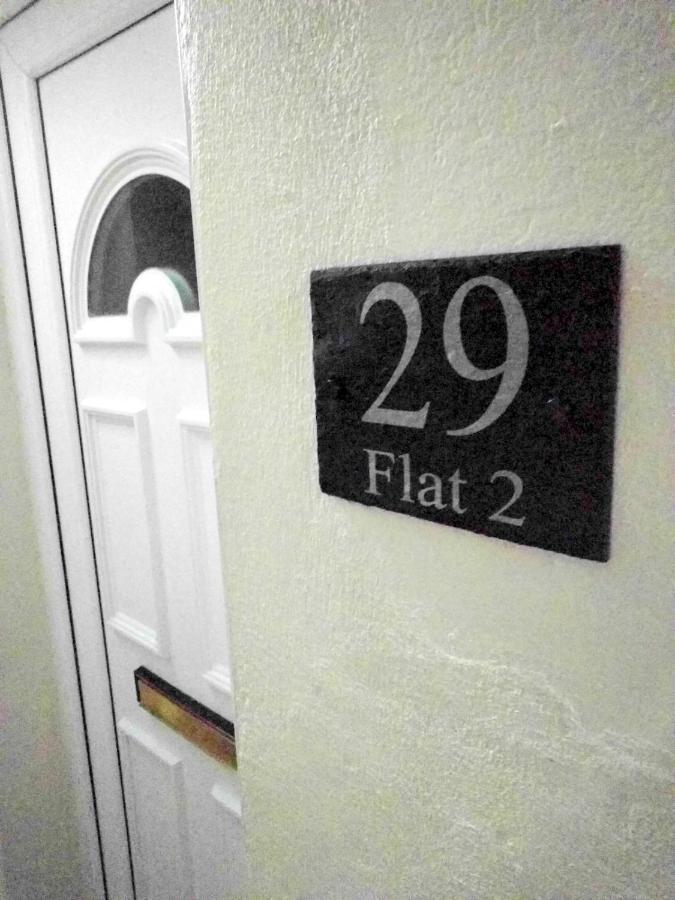 Bassett Flat With 2 Bedrooms And Superfast Wi-Fi Sittingbourne Buitenkant foto